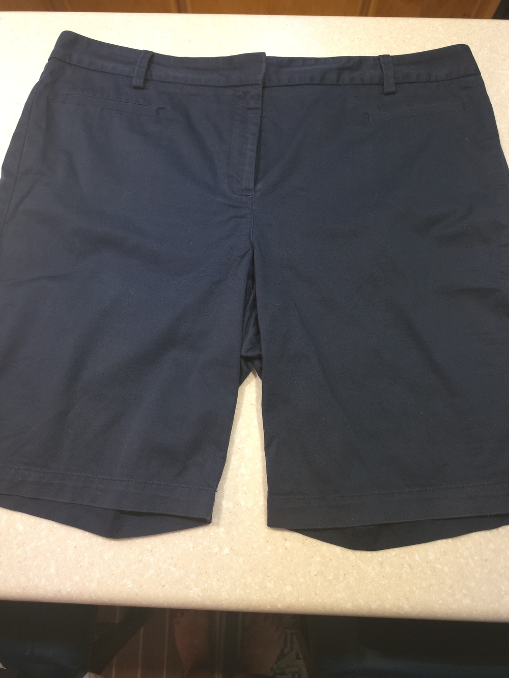 Lands' End Women's FIT 2 Classic Chino Shorts, Size 16, Navy Preppy Packable